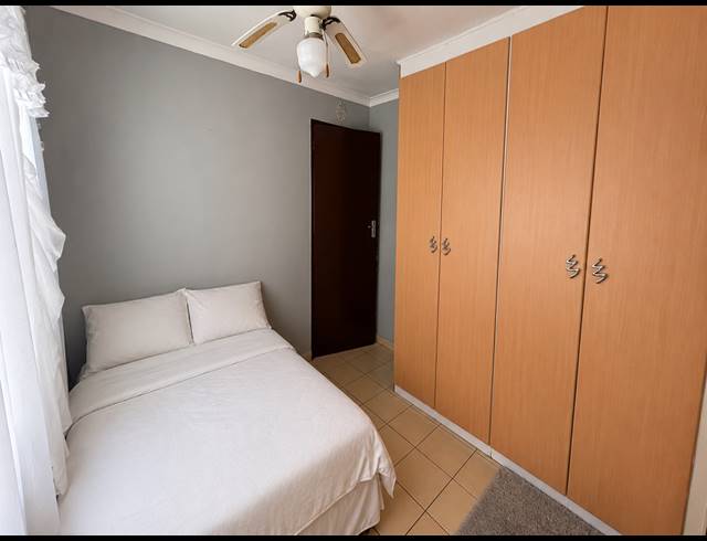 4 BEDROOM HOUSE FOR SALE IN LENASIA